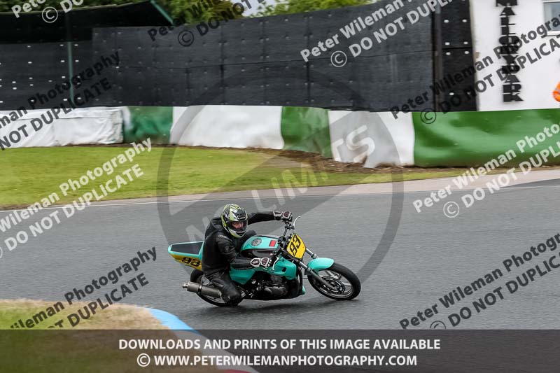 enduro digital images;event digital images;eventdigitalimages;mallory park;mallory park photographs;mallory park trackday;mallory park trackday photographs;no limits trackdays;peter wileman photography;racing digital images;trackday digital images;trackday photos